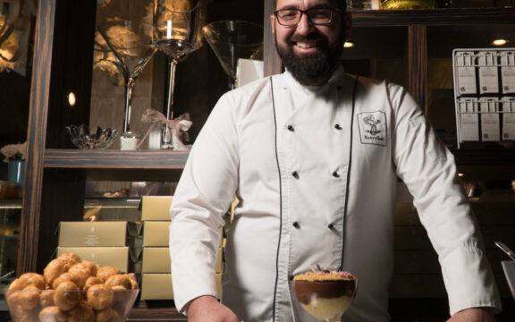 ΝΕΕΣ ΓΕΥΣΕΙΣ ΚΑΙ ΜΕΓΑΛΟΣ ΔΙΑΓΩΝΙΣΜΟΣ ΣΥΝΤΟΜΑ ΚΟΝΤΑ ΣΑΣ!