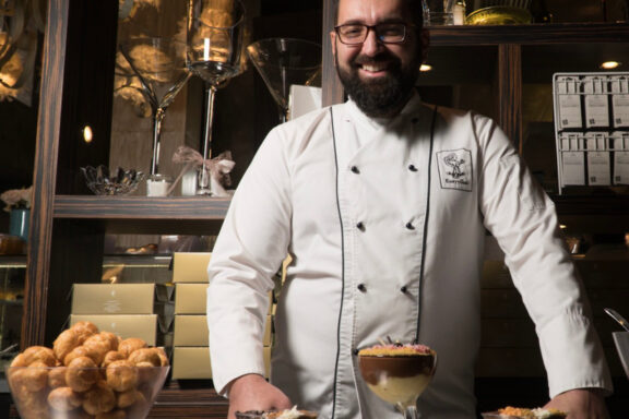 ΝΕΕΣ ΓΕΥΣΕΙΣ ΚΑΙ ΜΕΓΑΛΟΣ ΔΙΑΓΩΝΙΣΜΟΣ ΣΥΝΤΟΜΑ ΚΟΝΤΑ ΣΑΣ!